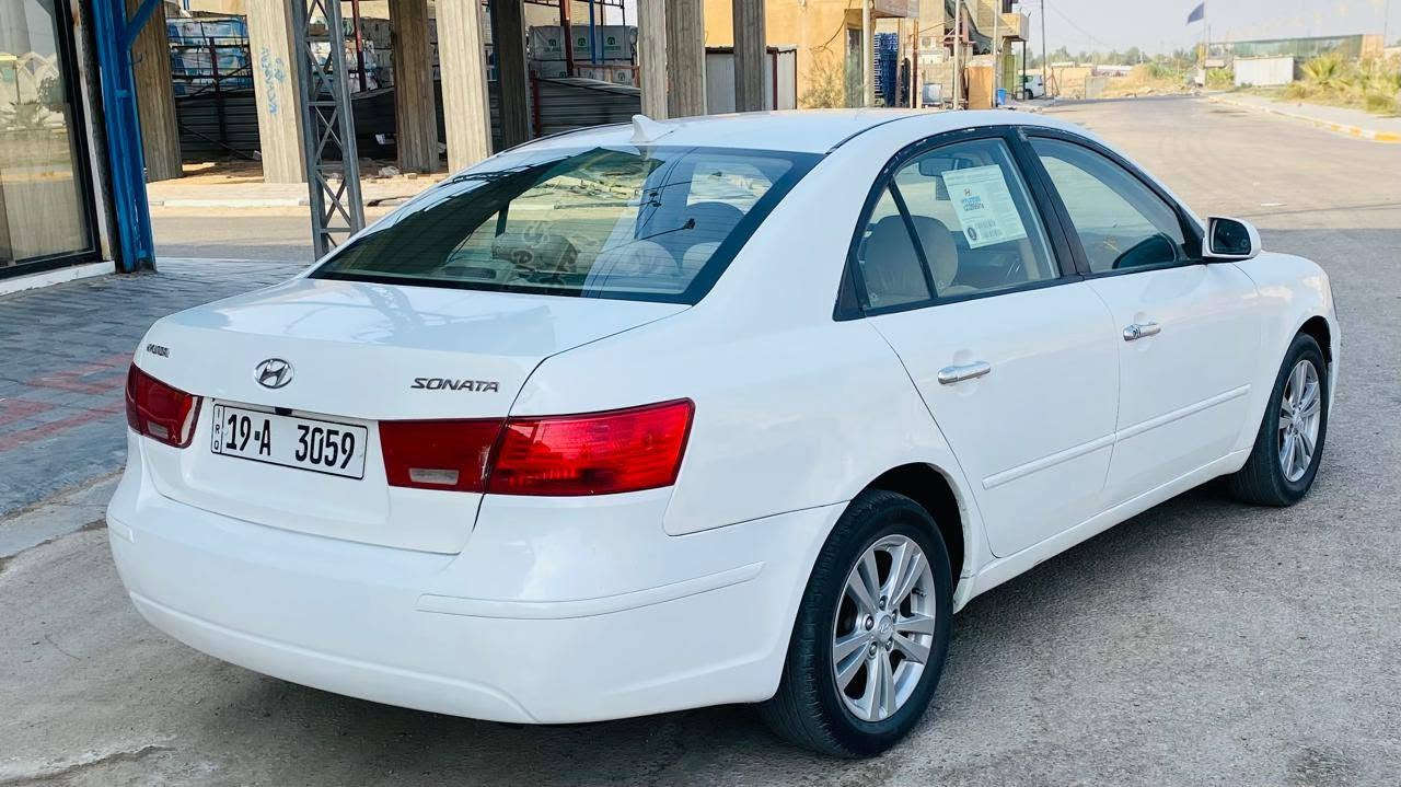 السعر 98 الاستفسار *********** هونداي سوناتا 2009 وارد امريكي السياره مكفولة كفاله عامه من الضربه بيهه صبغ جماليه السياره جديده مكينه 2400 وكير مكفولة حداديه جديده تخم تاير جديده تبريد ثلج السياره نص فول شاشه جبيره تحكمات ستيرن داخل بيجي ويل كب كروم السياره جديده وجاهزة بمعنى الكلمه ماشيه 170 رقم كربلاء نكليزي بسمي سنويه 2029 مكان السياره كربلاء
