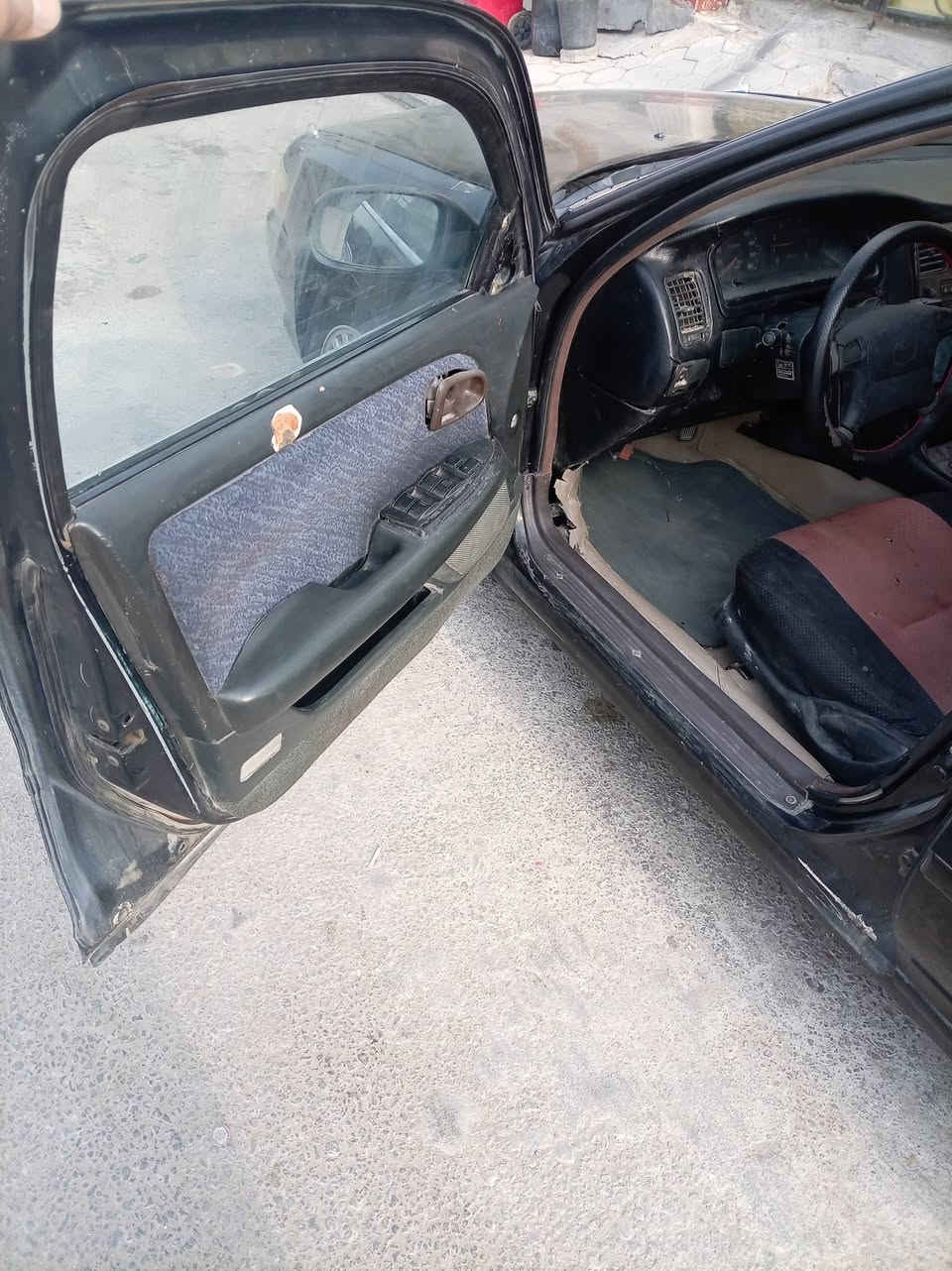 كرستا مكينه وكير ونجي جدد رقم ذي قار ألماني مداور حداديه وكهربائيات وتخم تاير نظاف كفاله كص ونقل عوزها تبريد وصبغه صبغتها مو حلوه السعر ٣٩ وبيها مجال للبيع او المراوس ***********
