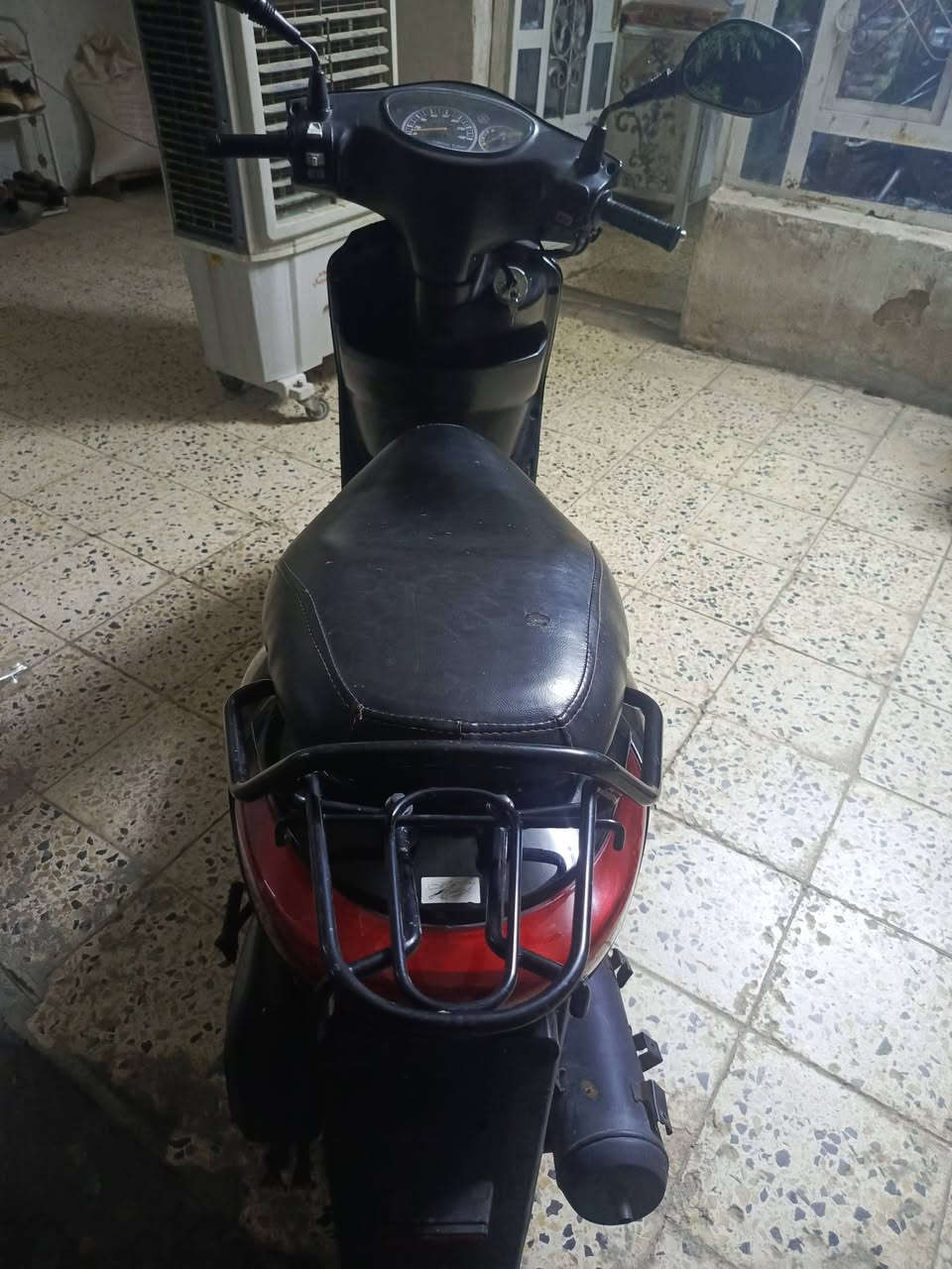 سلام عليكم اكزز نضيفه كلش برغي مامفتوح انطيك محرك او كفرات كله جديد ابلادي سعره 950 بيه مجال  حك الجيه *********** بغداد شاطى التاجي جسر المثنى جواه الطي سيطره الزنجيل
