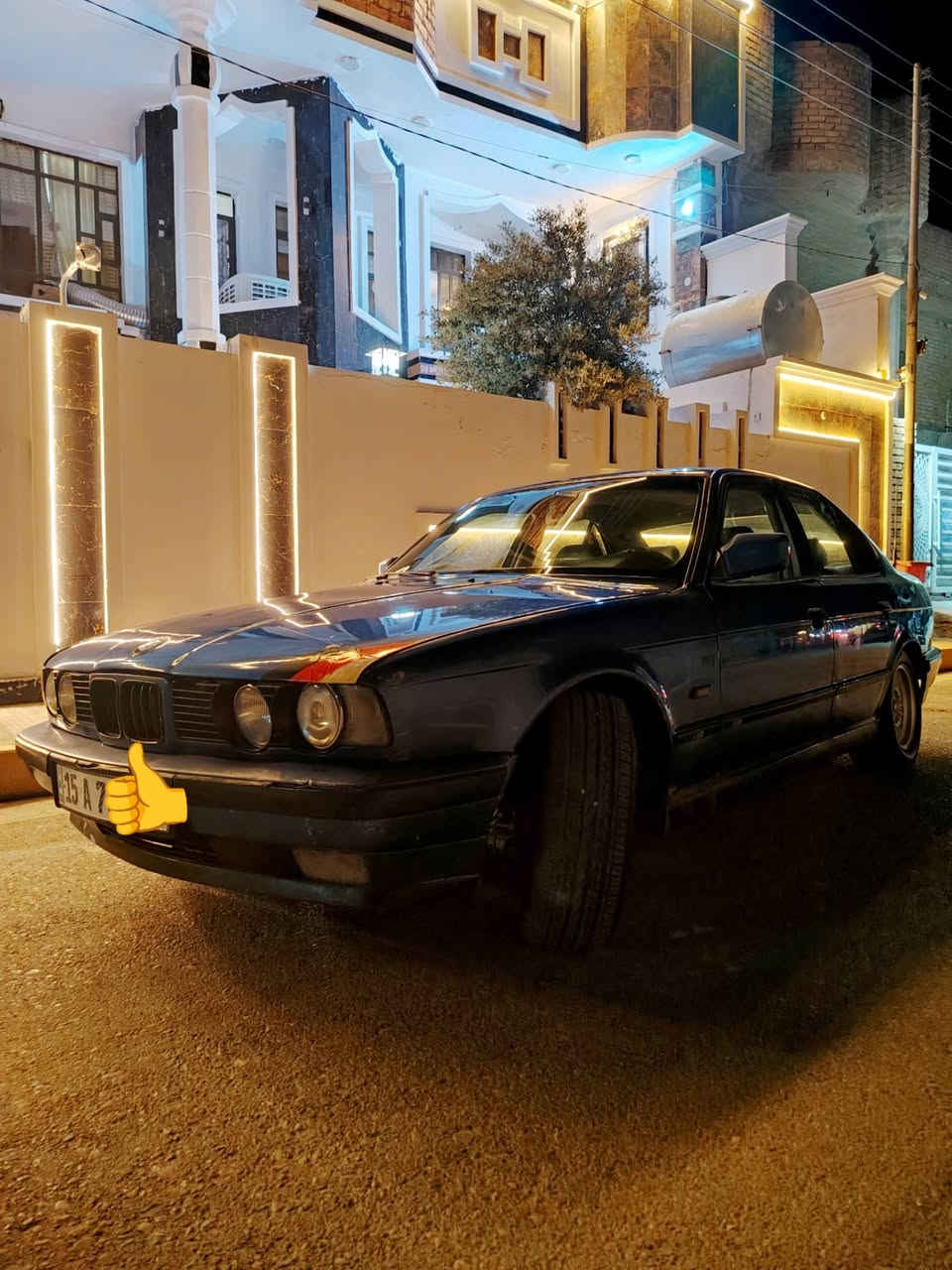 السلام عليكم
BMW /530/ 1991

محرك مفتوح كير اوتو شرط الفحص

تخم تاير جديد

صدر امامي خلفي+دبلات +قواعد امامي خلفي جديد 

جامه امامي جديده

رقم إنكليزي 31 ينتهي  بسمي

كشنات كهربائي

ويل خليه 15 

السعر40

  مكاني الفلوجة 

***********
