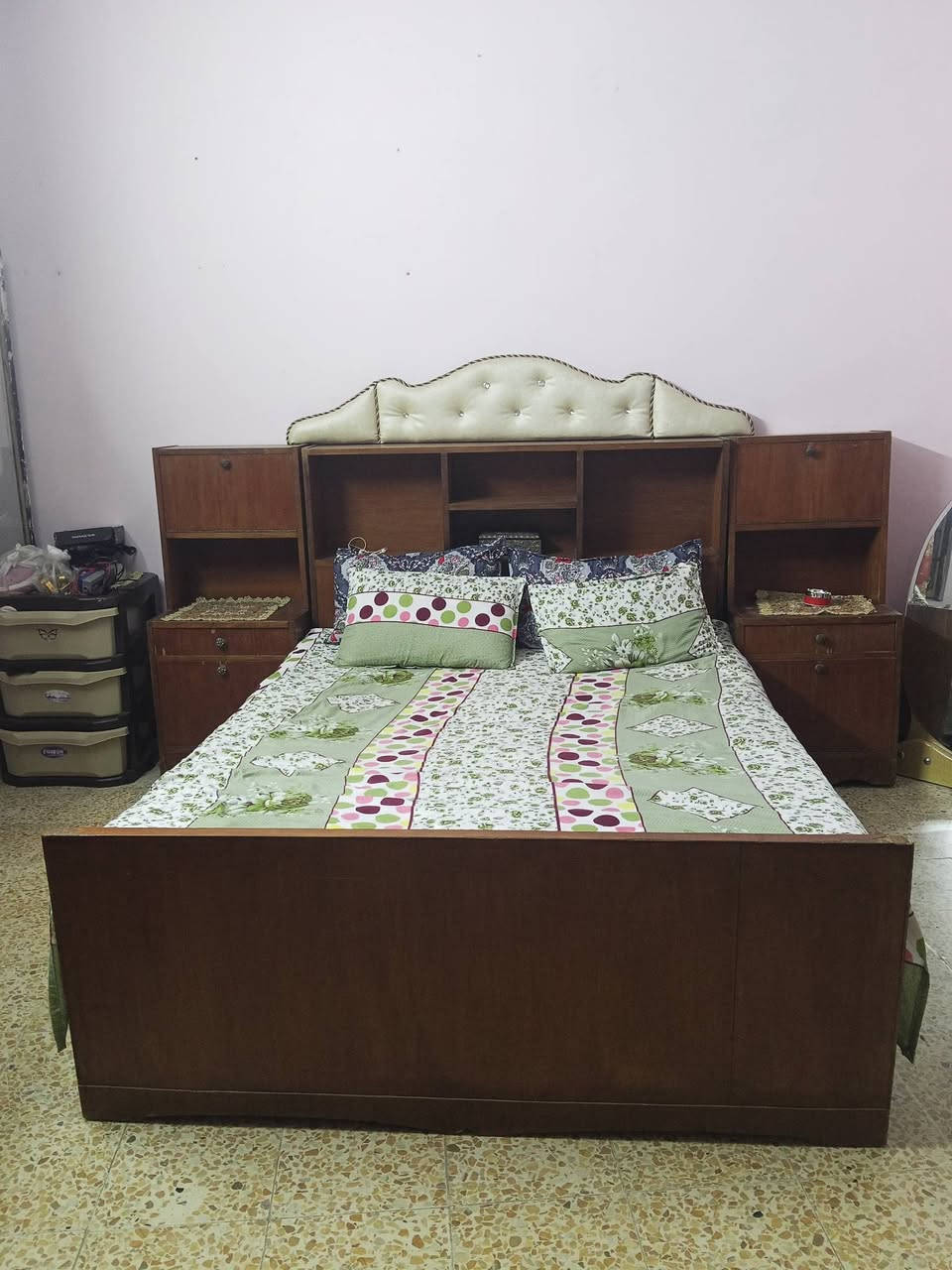 لبيع غرفه نوم
السعر 250 الف العنوان الموصل حي القدسية الثانية
***********
