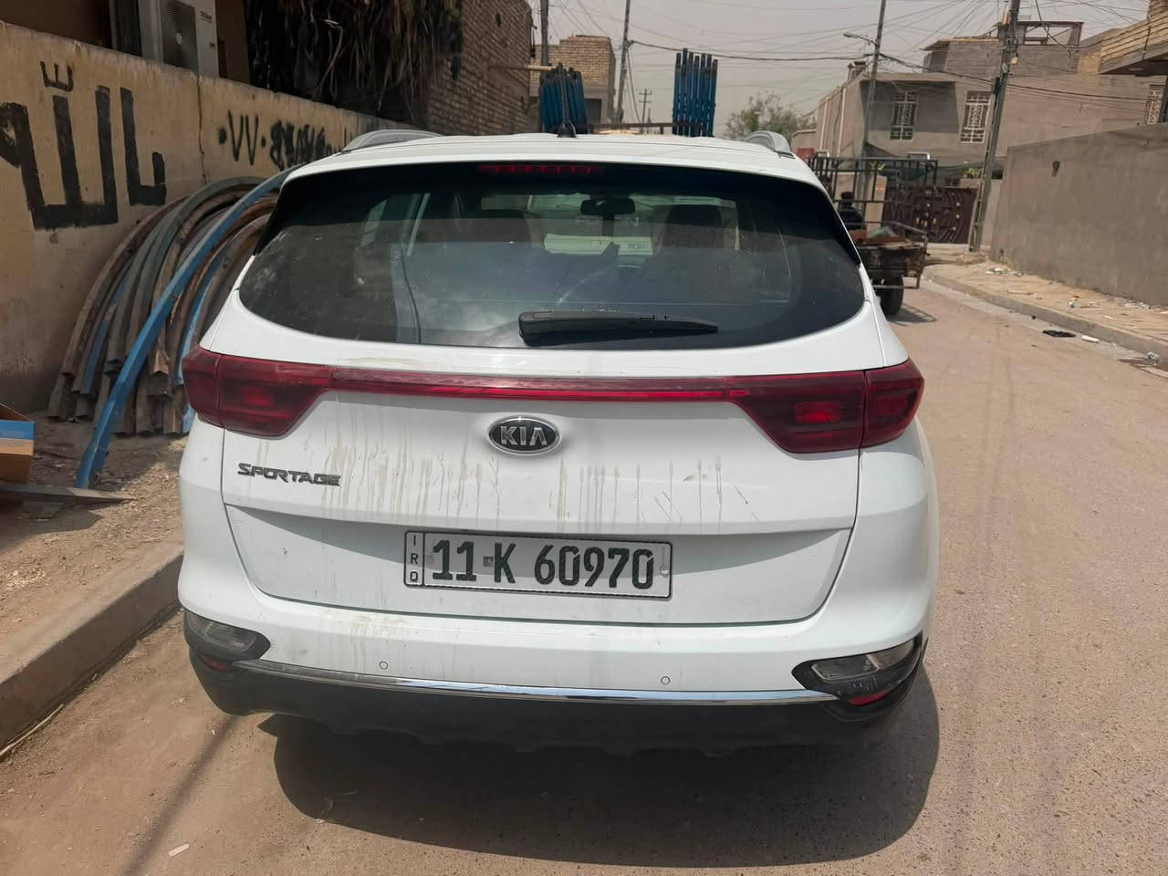 سلام عليكم سبورتج للبيع موديل 2019 خليجي مكفوله كفاله عامة جديده سياره بعدها سعر 196 وبيها مجال مكان بغداد مدينه الصدر الرقم ***********
