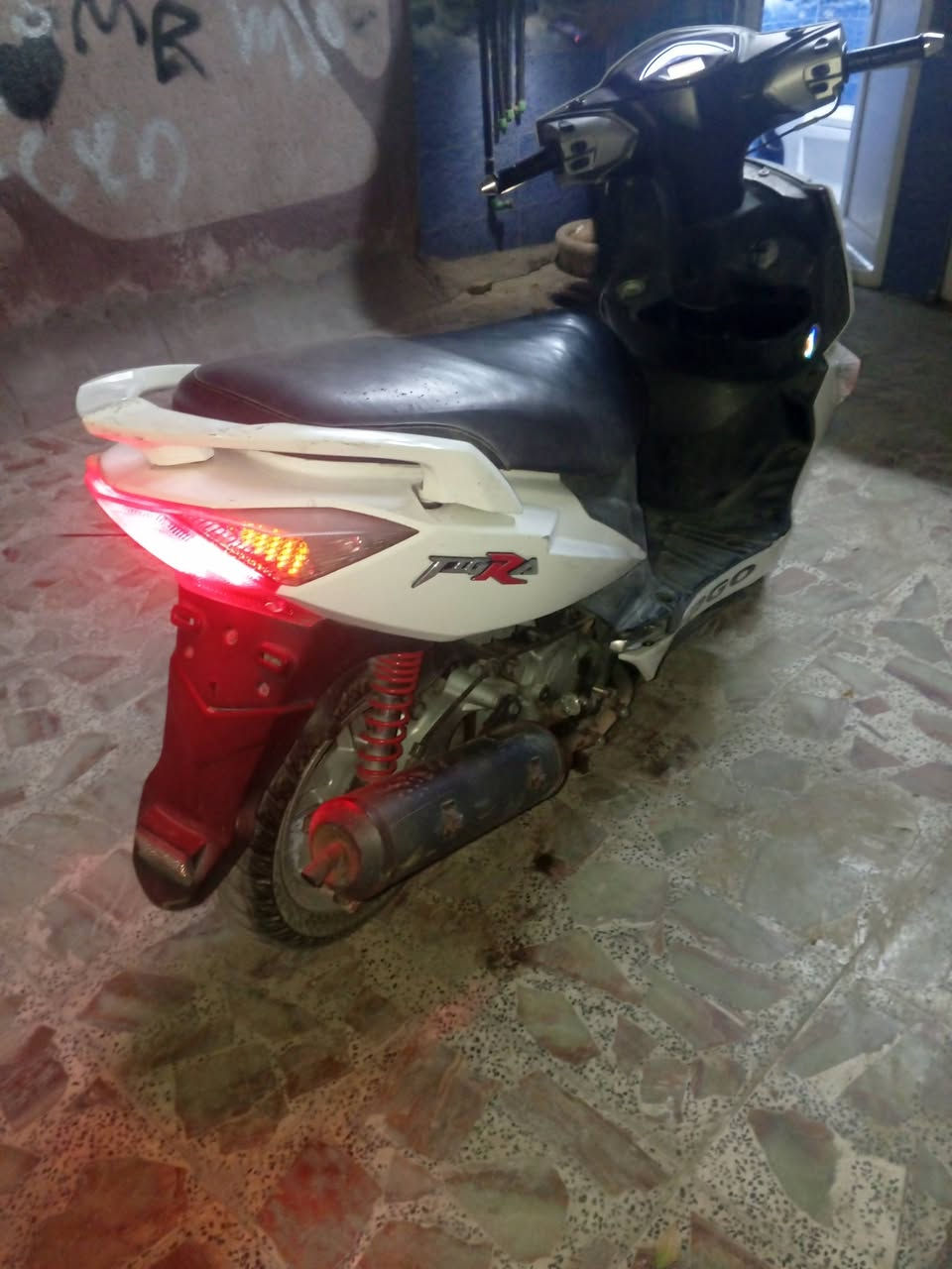 للبيع سعر 600 بياجو إيطالي نوزل راديتر حديث مكاني كربلاء اي نقص مابيه نضيفه كلش مرواس بأيفون واخذ فرق حسب جهاز مكاني كربلاء طوريج رقم***********
