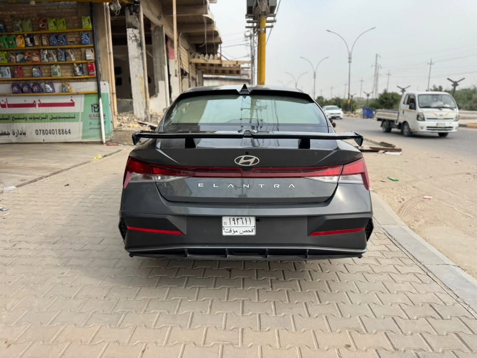 النترا 2024 امريكي 
حرة فحص موقت 
تترقم جميع المحافظات 
حادثها جدا بسيط بدون ايي ايرباك
مواصفات 
رادار امامي 
رادار خلفي 
رادارات بالمراية تنبية
اوتو استوب 
مانع تصادم 
مثبت سرعة ومقود
مراقبة النقاط العمياء
رادار مرايا لمراقبة الخطوط
وضعيات قيادة 3
شاشة وكامرة
عليها اضافات 
ويل كب رياضي حجم 17
سبايدر رياضي مال N لاين 
مرايات باتمات 
قبضة ابواب كاربون فايبر لماع رياضي 
شفقة جامة اسود لامع 

#السعر 135 وبيها مجال لشراي 
مرقم ب 148$
مكاني ديوانية 

للاستفسار 
***********
او مراسلة الصفحة
