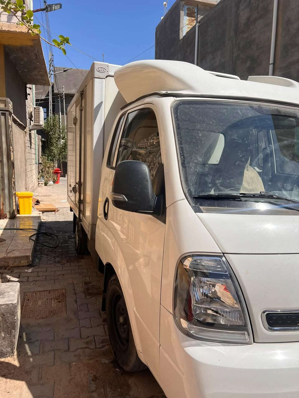 بنكو براد 2025 زيرو ماشيه بس 16 الف سياره فول موصفات 
مكفولة من ضريه وصبغ ومحرك وكير وكلشي

سياره جديده كلش 
السعر 229$ 
عنوان السياره بصره 
وراعيها اربيل عندي بيها وكاله 
انا مشتريها مباشر من المعرض اصوليات 100‎%‎
مكفوله تاخذ اصوليات من عندي

مستعجل على بيعتها بسبب ضرف عائلي 
***********
