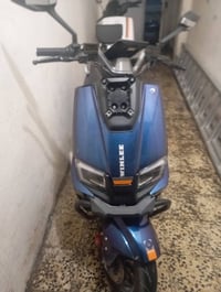 سرعة ١٠٠ • ٦ بطاريات • البياع