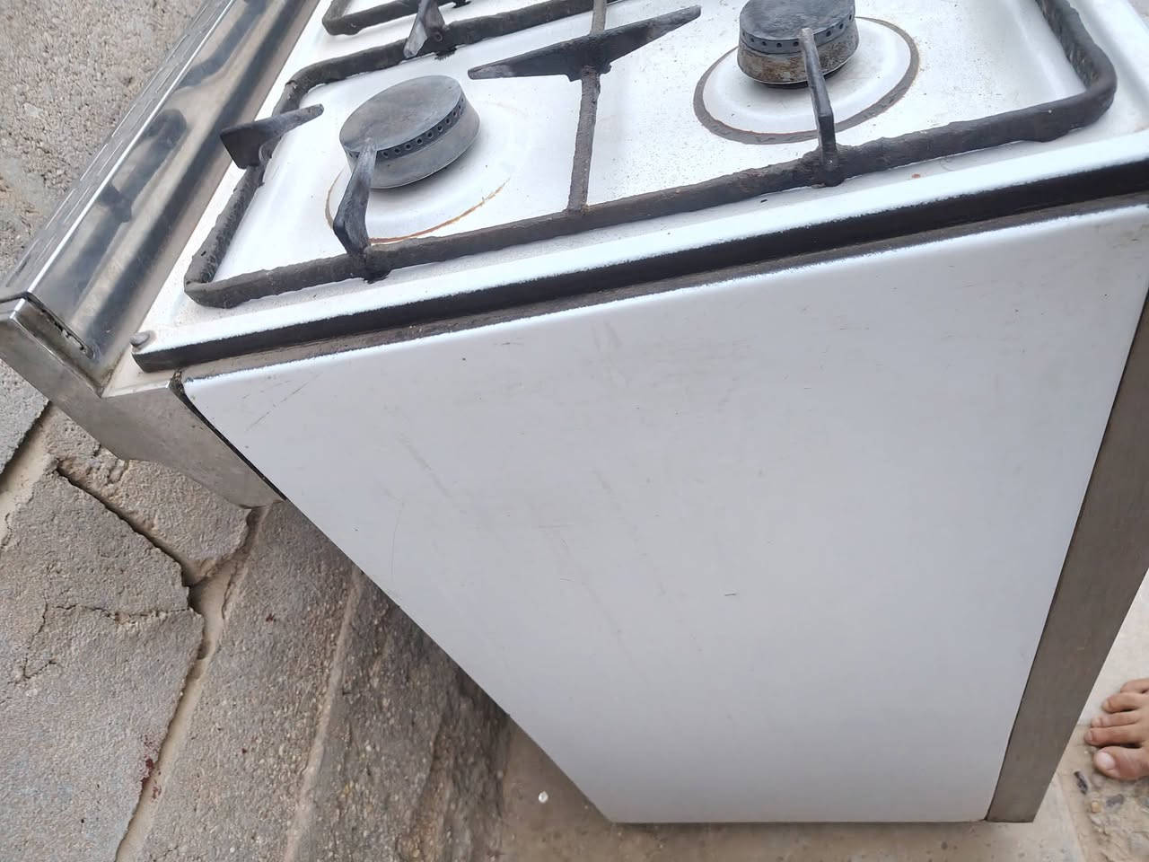 طباخ عشتار • قديم • شغال