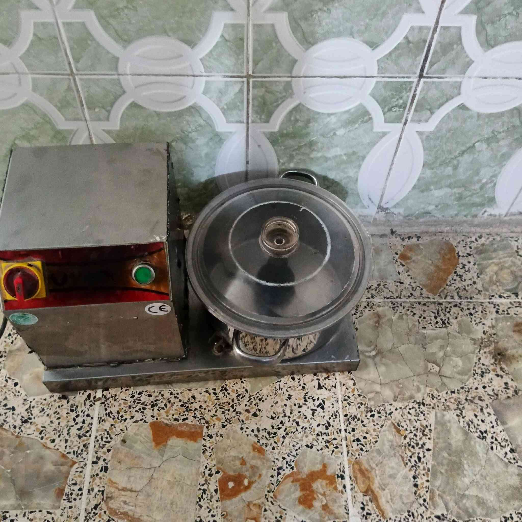 واالسلام عليكم خلاط حمص تركي الأصلي باب أول ابو القرص الحديد مو ابلاستك بغداد حي جميله تواصل *********** ماعندي توصيل السعر 200الف

