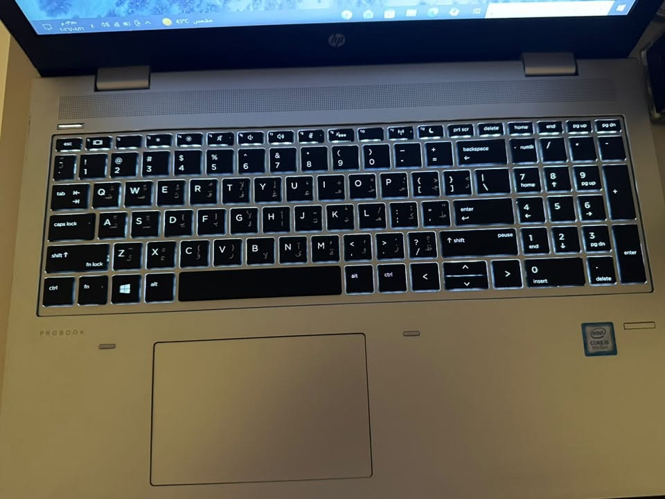 لابتوب ph
جيل ثامن 
معالج core i5
ذكرها ٢٥٦
رام ٨
حجم شاشه ١٥.٦
يدعم بصمه يد 
كبيورت ضوئي 
يدعم جميع منافذ 
يشغل جميع برنامج هندسيه ودراسه وايضاً ألعاب متوسط بشكل متاز
سعر ٣٨٠ بيه مجال 
***********
