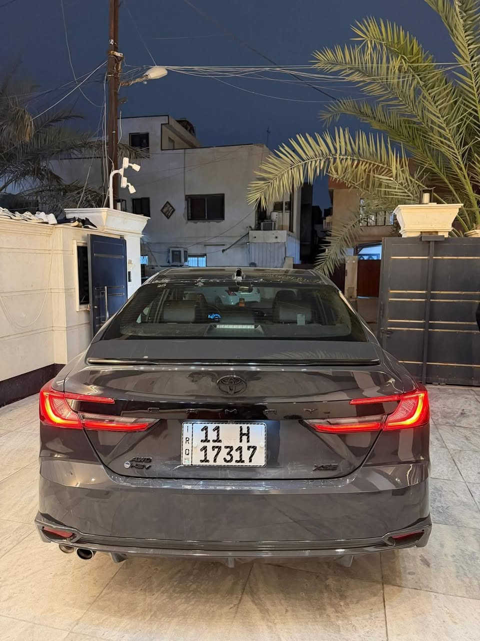 ✅تيوتا كامري 2025  XSE وارد امريكي 

✅اللون سمنتي/ فول مواصفات 1/1 

✅رقم بغداد وبسمي تحويل ثاني يوم  

حادث سياره / جاملغات خلفيه وقبق جنطه كله بلادي مو تجاري 
 
 
 مواصفات XSE 
🔹داخل جلد اسود 
🔹بصمة تشغيل ابواب وصندوك
🔹فتحة سقف ( سلايد روف ) قمارة بنوراما ع طول السيارة 
🔹فتح الصندوك ذكي 
🔹محرك 2500 هايبرد 
🔹دشبول دجتل 
🔹كاميره دوارة  360 
🔹رادارات 360 درجة ( امامي جانبي خلفي ) تمنع التصادم الامامي والجانبي والخلفي
🔹التحذير عند فتح الباب 
🔹تحكمات ستيرن 4 جهات  
🔹 شاشة 4 وضعيات للعدادات
🔹 4 وضعيات قيادة ( عادي/ سبورت /ذكي / اقتصادي ) 
 🔹مثبت سرعة ذكي ( التحذير عند مغادرة المسار )
‏🔹Auto Hold التوقف لفترات قصيرة
🔹الهاند بريك بصمة 
🔹شاشة  حجم كبير لمس تدعم نظام الابل كار بلي والاندرويد اوتو بدون كيبل يربط التلفون واير ليس و GPS  
🔹شحن واير ليس 
🔹ويل كب 19 رياضي مع تخم تاير جديد 
🔹نظام الصوت Bose عدد السماعات 8 ‏
🔹دخول ذكي عند الاقتراب 
🔹لايت لد
🔹نقطة عمياء
🔹تدفئة بالكشنات
🔹 لد متغير الالوان لون على طول الدشبول
🔹تحديد مسار وقيادة ذاتية  ورادار امامي 
🔹مانع انزلاق 

العنوان 📍بغداد العامرية 

للتواصل ☎️ ***********

للسعر 🟥 220
