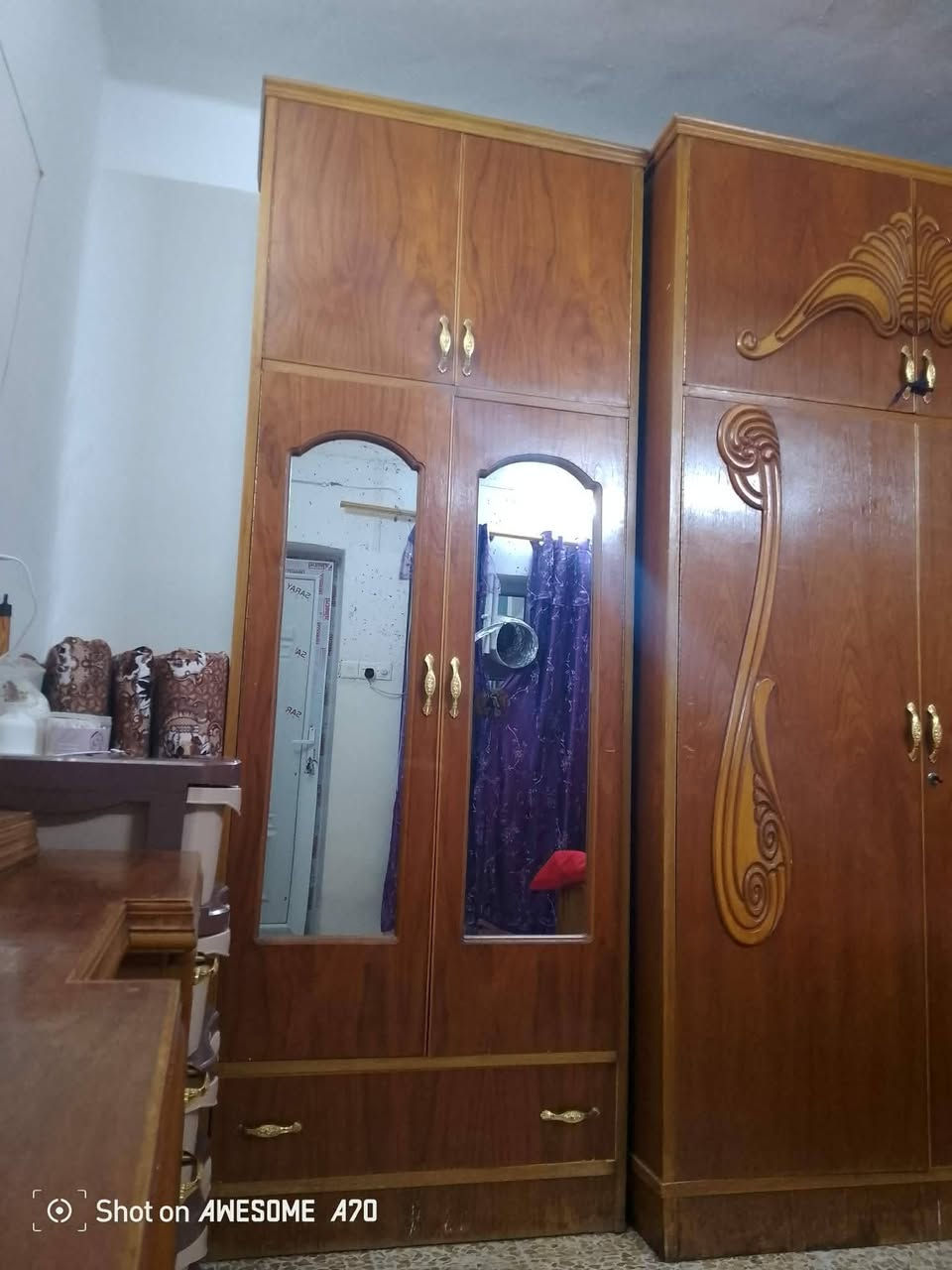 غرفه اخشاب للبيع 850 وبيها  مجال ***********
