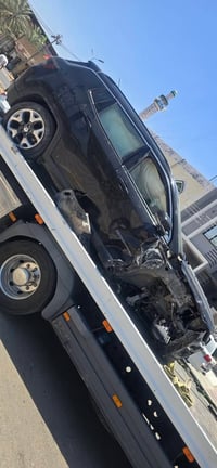جيب كومباس مديل 2018 سنويه بسمي سياره ابيعها ع حادثها بدون تصليح كوم ح...