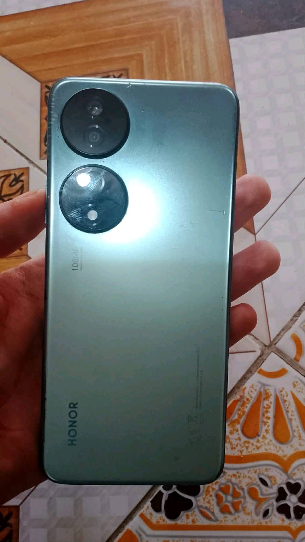 السلام عليكم للبيع هونر x7b
ذاكره 256
الرام 12
بطاريه 
 6000