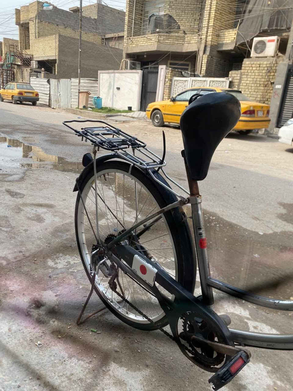 ياباني اصلي • حاويه • عكرب ٧ كير