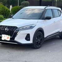 نيسان كيكس SR 2022 ماشي 30 الف كم المكان بغداد. سيارة جدا نظيفة بدون ا...