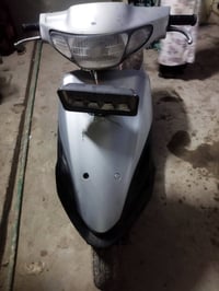 دراجه قجمه للبيع كله شغال بس باتري نقص(وعندي صالنصهRZ للبيع 0788286880...