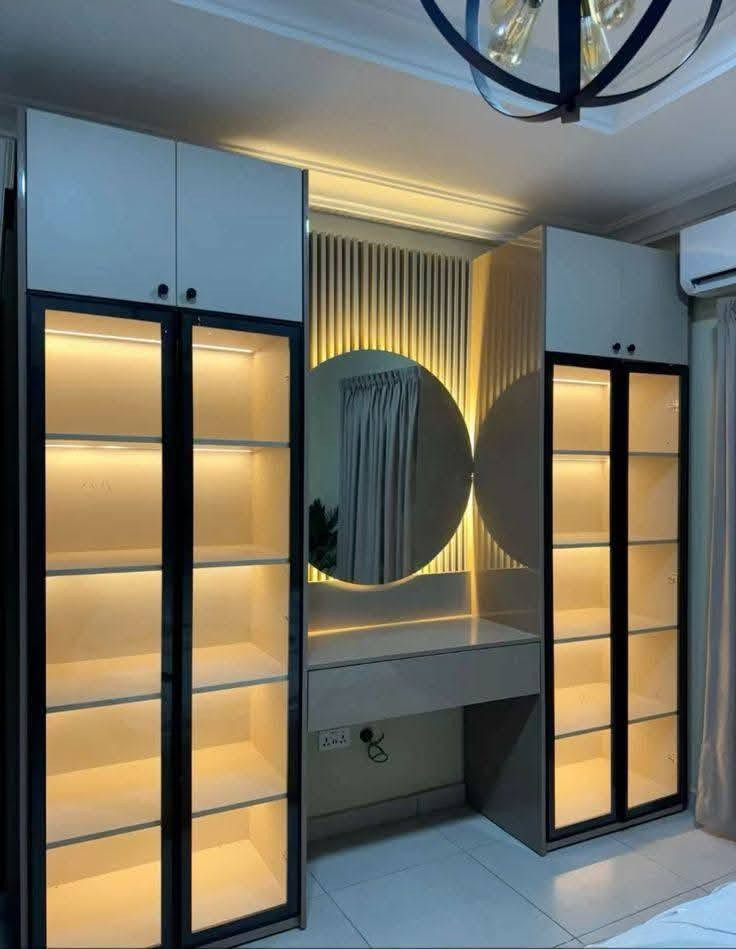 عرض خاص مده 10 ايام بس 😍
..صار سعر متر دريسك روم (200) الف 
✔️ مميزات العمل:
✅خشب mdf تركي 
✅ نظام كابينات عملي
✅ مواد درجة أولى
✅ تفصيل حسب القياس
✅ تنفيذ وتركيب داخل الكوت 
✅نقل مجاني 
✅كادر مخصص للقياس موقعي
✅سكك مجرات ثقيل
✅نرمايد ثقيل درجه اولى 
✅عمق 55،60
✅مقابض من اختيار الزبون 
✅لون من اختيار الزبون 

📞 للتواصل ***********

نص مكتوب في الصور:
- مطبخ {HDF} تركي درجة أولى بمواصفات عالمية ودقة عالية وبضمان خمس سنوات HDF سلة أماعين مرمر كوارترز درجة أولى أبواب {HDF} تركي درجة أولى سلات سلة مساحيق الآن بالعنوان الجديد: الكوت - خاجية شارع 30، قرب القسم البلدي للاستفسار، مراسلة البيج أو الاتصال: واتساب *********** باقر حسين