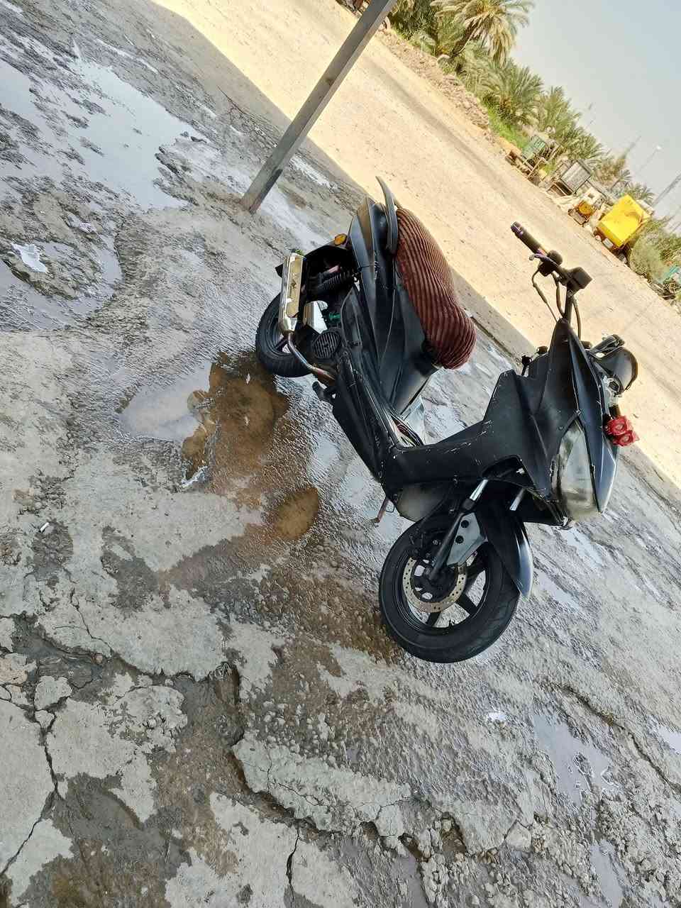 دراجه صيني للبيع
جاهزه من كلشي نكره سلف 
عوزهاا بس كفر امامي مثل ماواضح بل صوره 
سعرهاا 300 وبيهاا مجال مكان بين نصر ورفاعي 
***********
