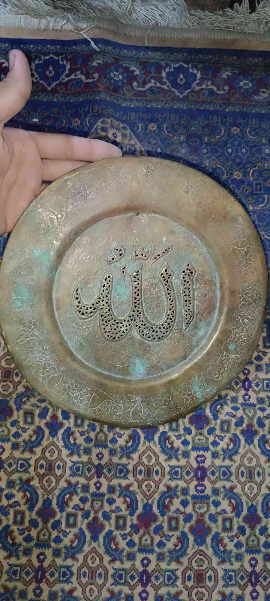 السلام عليكم
للبيع ملائكة عدد4 عجينة وصياني نحاس عدد 2 مثل ما موضحة بالصور القياس والنقش
وحدة مكتوبة لفض الجلالة اللّٰه
والثانية مكتوبة كتابة ايد الذكرى ذكراك والقلب لا ينساك من مصباح الى مشتاق
السعر 55 الف ويا التوصيل
تواصل خاص او واتساب ***********
