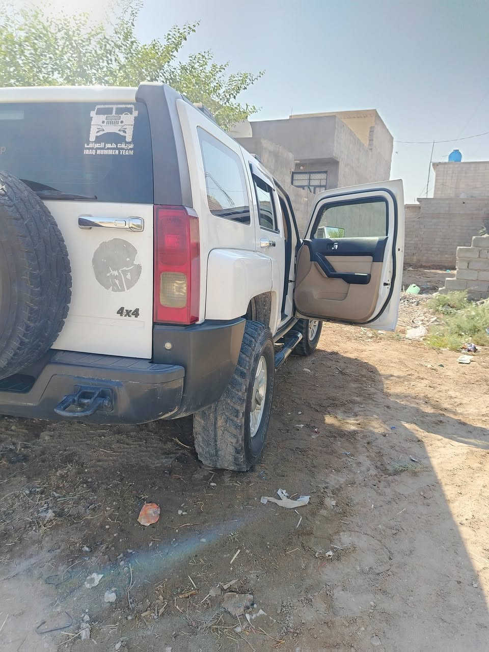 سلام عليكم
همر H3 موديل ٢٠٠٨ مكفوله كير محرك تبريد كهربائيات صدر تايرات كفاله سنويه وهزه جدد شاشه كشنات كهربائية ويل كب باسمي السعر ٩٩ ورقه وبيه مجال وكلشي موجود بالسوك مكاني ديالى ***********

