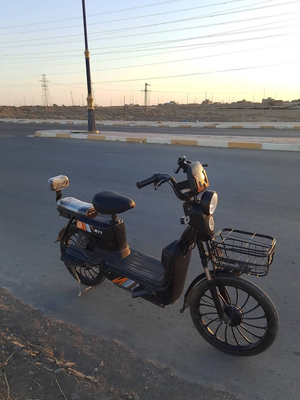 السلام عليكم موطور شحن للبيع السعر 350وبي مجال
رقم الهاتف *********** باقي التفاصيل خاص موجود واتساب واتصال

