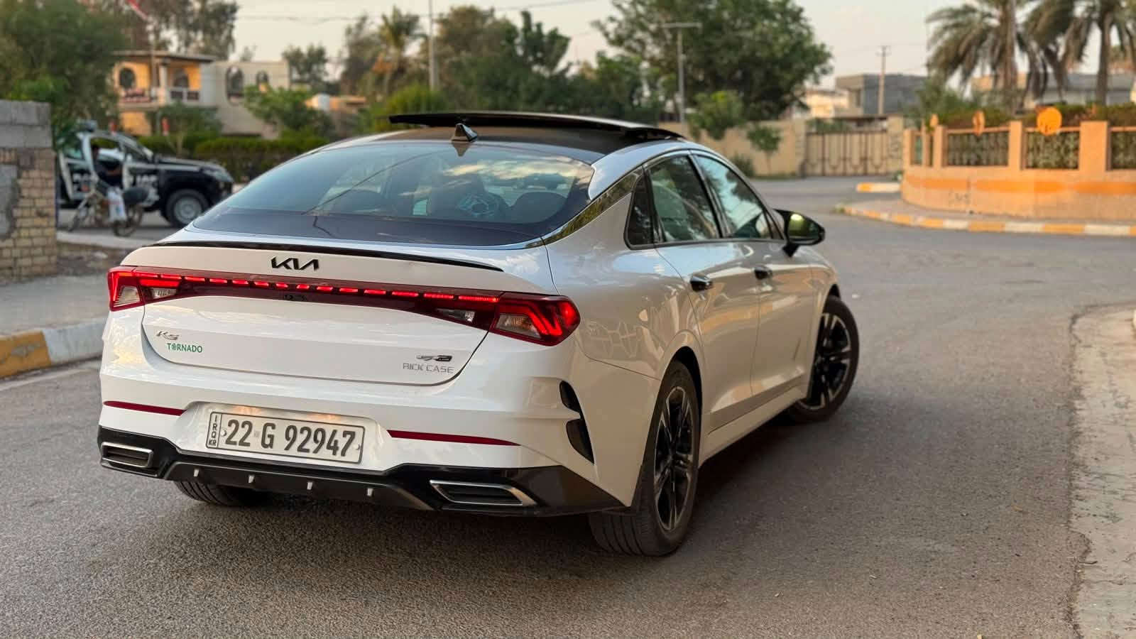 كيا كي فايف امريكيه موديل 2022 جيتي لاين فول وحادثها مبين بالصور
ملاحظه: دعاميه مبدله والبنيد مصبوغ من امريكا

للاستفسار واتساب
***********
