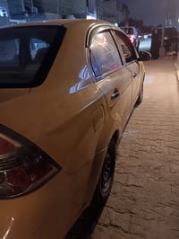 افيو ٢٠١٠ • محرك ١٦٠٠ • اوتوماتيك
