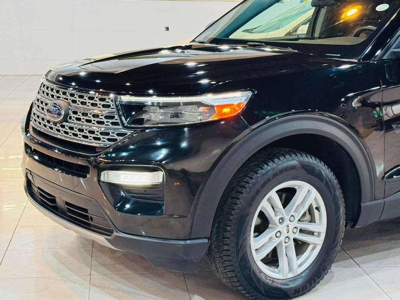 FORD EXPLORER 2024 XLT AWD
        ***********
ســــعـر : 203 مجال

فورد اكسبلور موديل : 2024

اللوان : اسود

عدد المقاعد : 7 راكب

عداد المسافة : 44000میل

حجم المحرك : 2.3L ( 4,سلندر )

ملاحظة السيارة : جاملخ امامي جاملخ خلفي بابين كلير امريكي

ارباك ستيرن بردة مرجع سيستم

الـمـواصفات :

كيــــج الكــــترونــــي
بصمة ابواب
بصمة تشغيل
شاشة دشبول ديجيتال
كــــاميــــرا 
كير ماوس 
هاند بريك بصمة
اوتو هولد : 𝐀𝐔𝐓𝐎 𝐇𝐎𝐋𝐃
اوتو ستارات : 𝐀𝐔𝐓𝐎 𝐒𝐓𝐀𝐑𝐃
اوتو ستوب : 𝐀𝐔𝐓𝐎 𝐒𝐓𝐎𝐏
رادار امامي (تحديد مسار)
رادار جانبي  (نقاط عمياء)
رادار خلفي (التحذير من الاصطدام)
حساسات امامي 
حساسات جانبي
حساسات خلف
نظام : 𝐓𝐎𝐖/𝐇𝐀𝐔𝐋
نظام : 𝐒𝐏𝐎𝐑𝐓
نظام : 𝐄𝐂𝐎
نظام : 𝐍𝐎𝐑𝐌𝐀𝐋
نظام : 𝐒𝐋𝐈𝐏𝐏𝐄𝐑𝐘
نظام : 𝐓𝐑𝐀𝐈𝐋 
نظام  : 𝐃𝐄𝐄𝐏 𝐒𝐍𝐎𝐖/𝐒𝐀𝐍𝐃
تبريد لمس
تبريد مركزي
تحكمات استيرن
استيرن هيتر
كشنات : 𝐕𝐢𝐩
کشنات جلد
كشنات كهربائي 
كشنات هيتر 
صندوق شفط كهربائي 
لايتات 𝐋𝐄𝐃 ليد عدسة زينون
بلوجكترات 𝐋𝐄𝐃 ليد بيلادي
بكلايتات 𝐋𝐄𝐃 ليد بيلادي
ويل كروم 

عينوان إربيل معرض ابراهيم ناميق شيخاني 
***********
