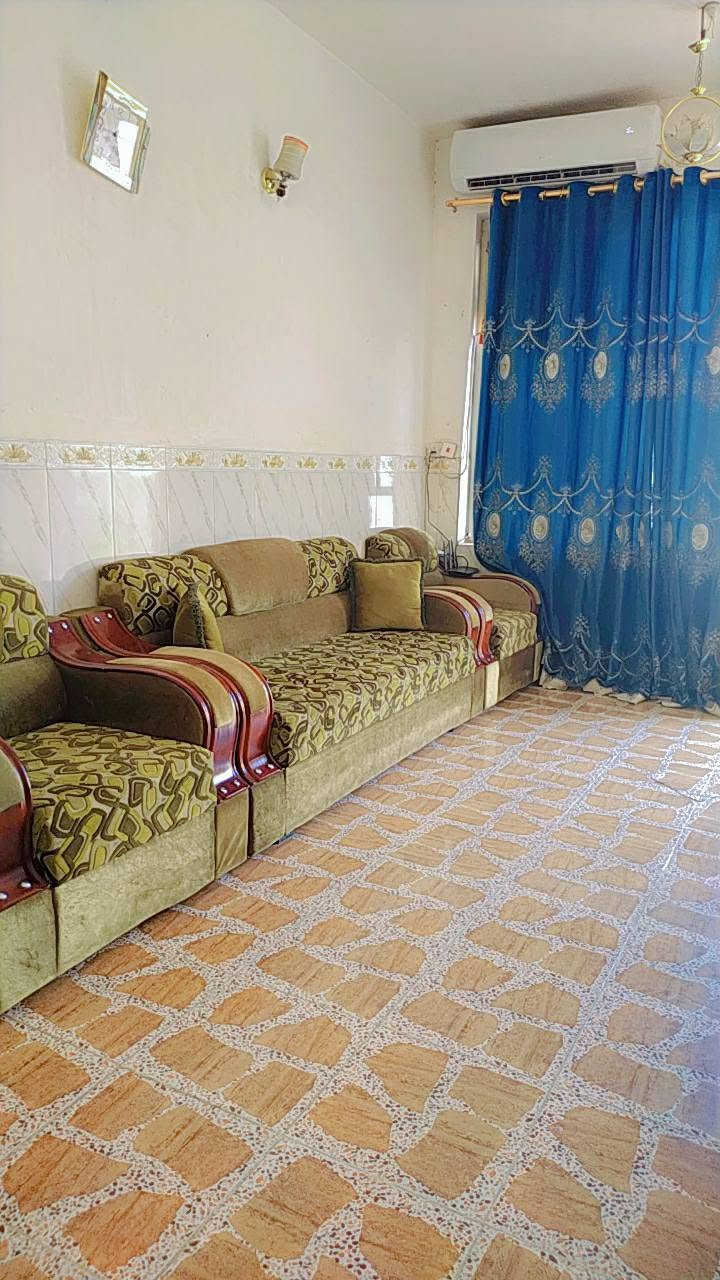 بيت للبيع منطقة أبو خستاوي  شارع الغسل مساحه 110 شارع الغسل طابو زراعي يتكون من غرفة نوم وهول وصاله ومطبخ وحمام وصحيات خارجي السعر 60 وبي مجال للاستفسار ***********
