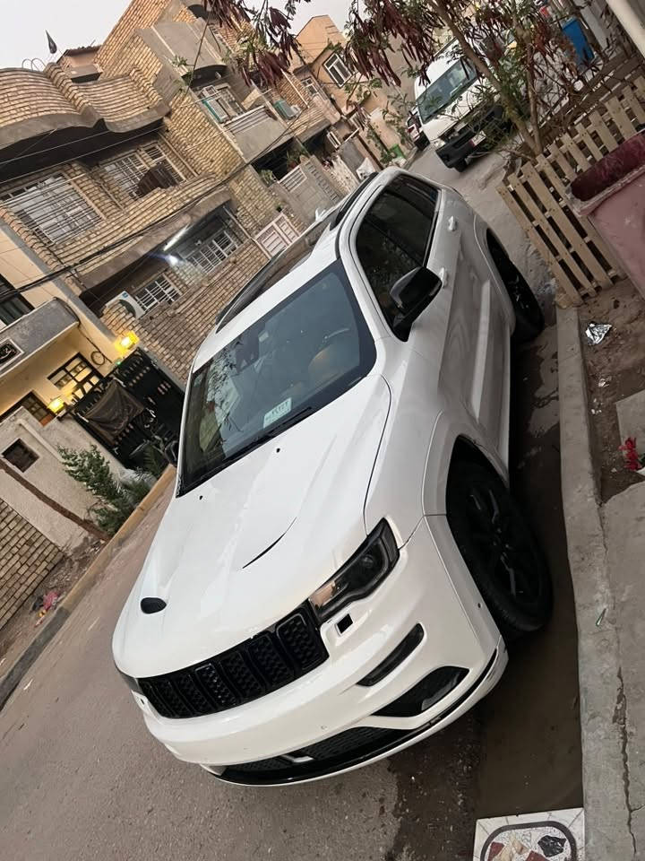 جيب سومات السياره
موديل 21 
فوووول 
ادوات ادوات 
اكفلك كص وفتح السياره بيها شكم قطعه ابيع حزام مكينه 8 السياره احلى من الصور بالف مره 
مكاني بغداد السعر 125 
***********
