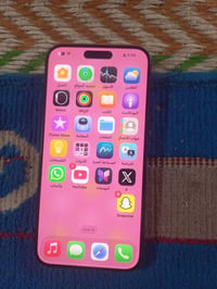آيفون ١٥ • ٢٥٦ • بطارية ٨٨