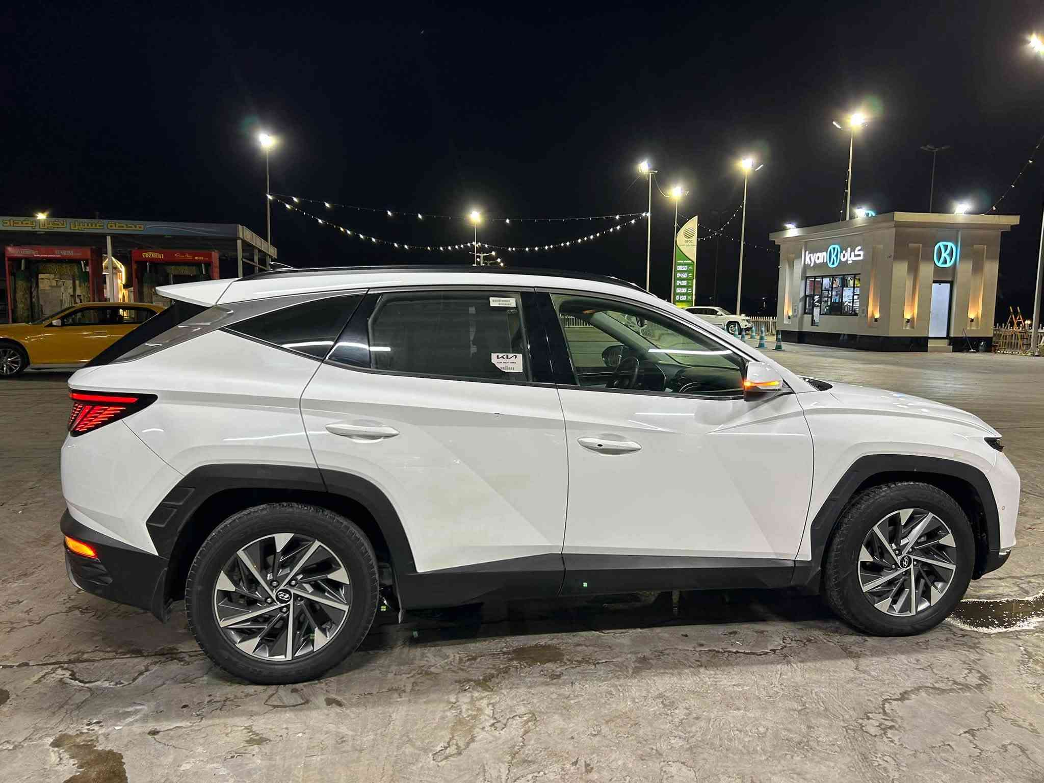توسان خليجي موديل ٢٠٢١ ألون الأبيض
بيع أو مراوس ***********🆗
مواصفات النص فول 🚗 
كشن٢ كهرباء 
 فول بصمات 
تشغيل عن بعد 
تحكم ستيرن
مري شفط + اشاير بلمري 
بردات خلفه بلادي 
شاشه كبيره 
كار بلي
اوتو هولد
لايتled
قطعتين تبريد
فول بصمات  فول حساسات وغيرها،…..
السعر ١٧٤ الرقم اربيل باسمي
ماشي٦٠ محرگً دووش الفين
 مكاني بغداد***********  جاهزه للاخير 
بيها جاملغ بي  صبغ وشبر بارد بلباب
