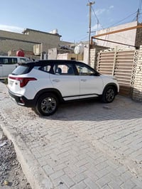 كيا سيليتوس 2024 فول مواصفات بصمة بانوراما حساس امامي خلفي كاميرا خلفي...