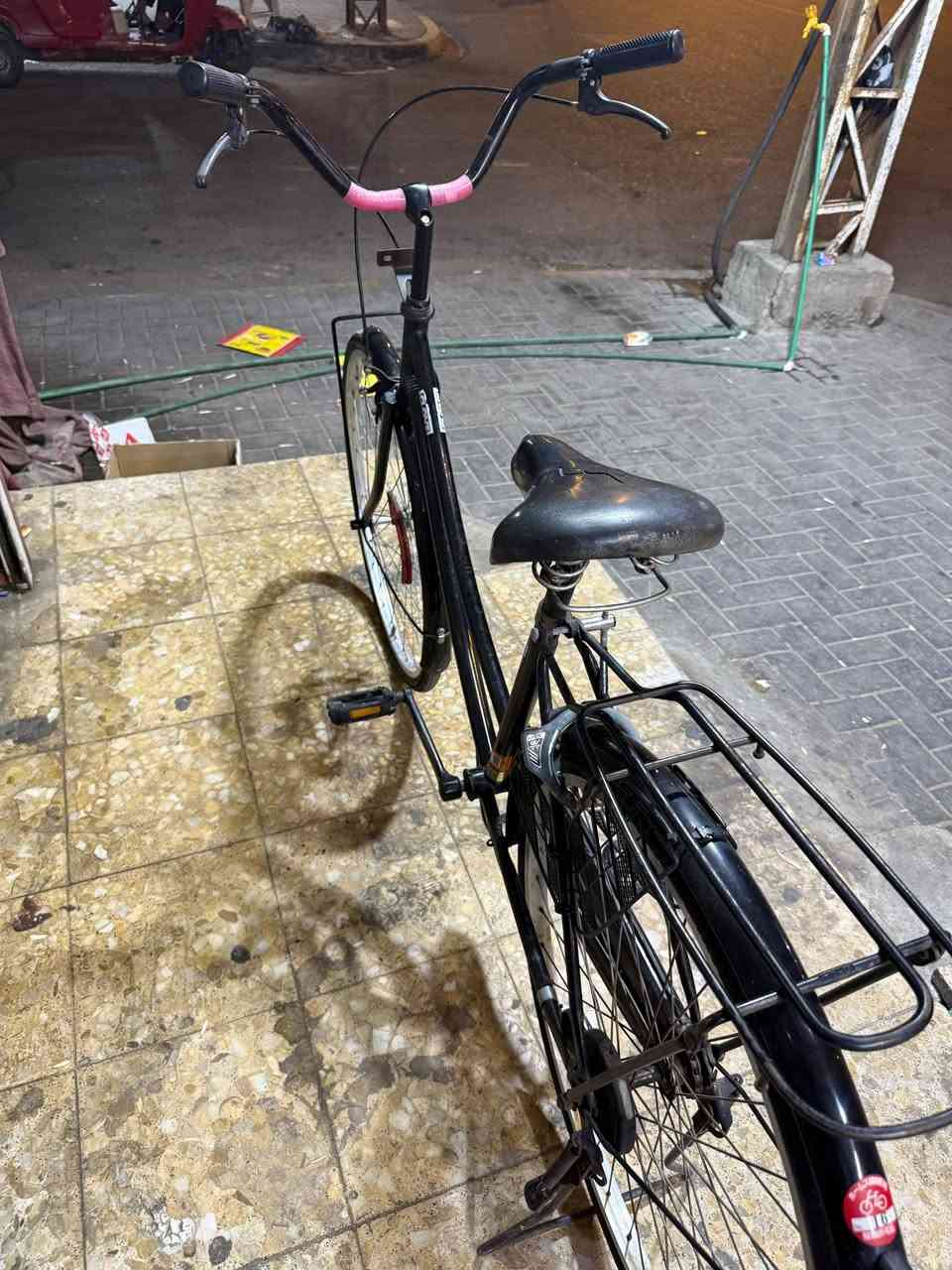 حجم ٢٦ • مديل ١٨ • بكان بصره قبله