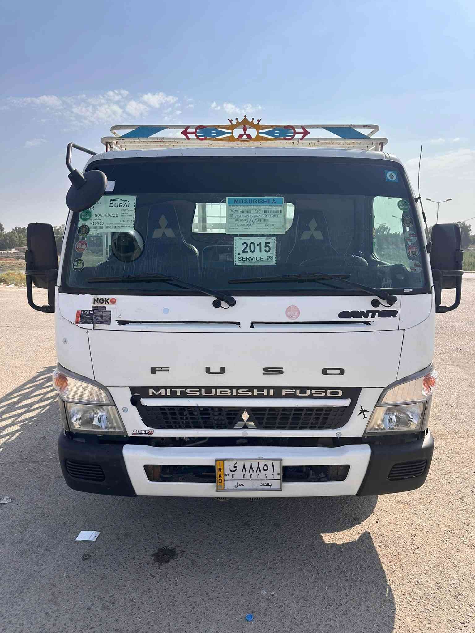كنتر للبيع مديل 15 
مكفوله كفاله 
من مكينه كير اكسن كله شرط 
حداديه كله جديد 
تبريد محور راديتر دبل مروحه كمريسر سكانيه 
دوشمه جديده 
بنزات عنابير عينه اوصينيه كله جديد 
رقم انكليزي باقي بس على البصمه 
سنويه 3800 
المكان بابل سده الهنديه 
السعر 180 
*********** 
***********
