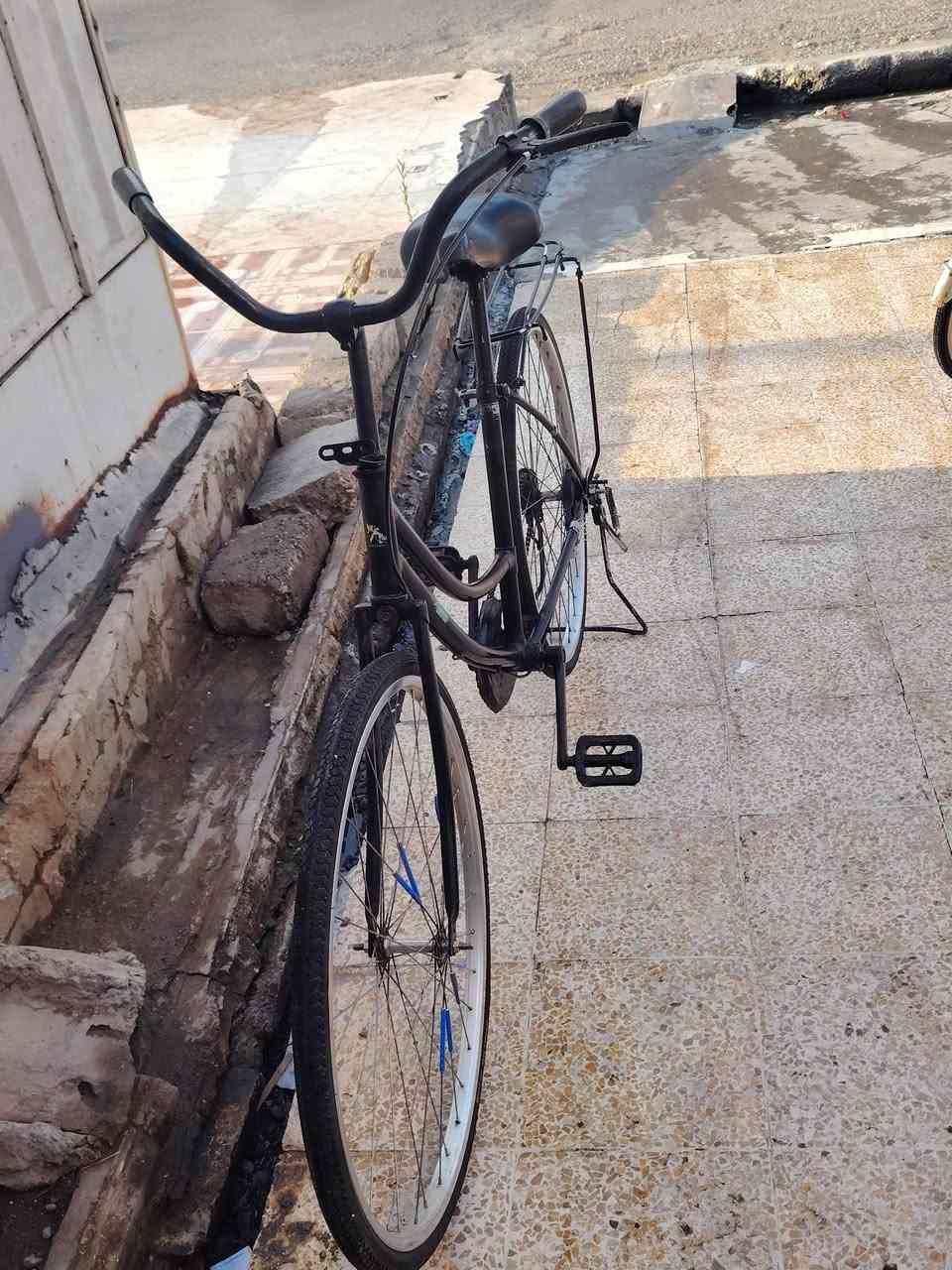 سلام عليكم اخوان بسكل البيع حجم 26 سعر55 وبي مجال رقم ***********
