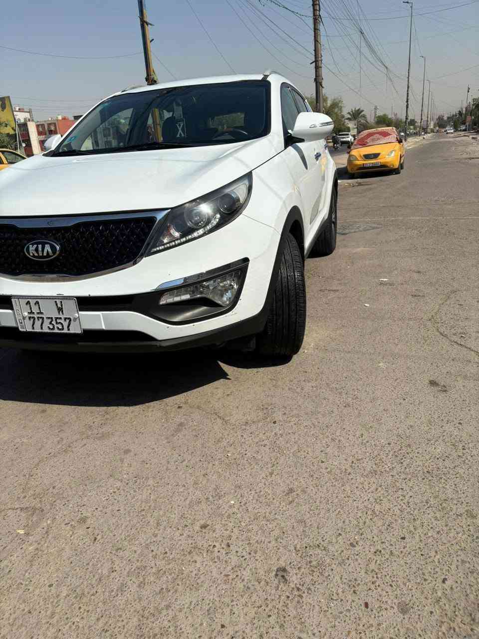 السلام عليكم سبورتج خليجي موديل16فول موصفات ما عده بليراما رقم بغداد بسمي سياره هزه جديده 

موصفات السياره
1 بصمه 2
2 تحكم استيرن جهتين
3مري كهربائيات شفط
4 سياره ماشيه 97 الف
5 سياره مكفوله كفاله عامه من الصبغ 
6 مكينه 2000 دوش مرغوب
السعر 150 وبيها مجال واني خادم 
العنوان بغداد مدينة الصدر 
رقم الموبايل ***********

