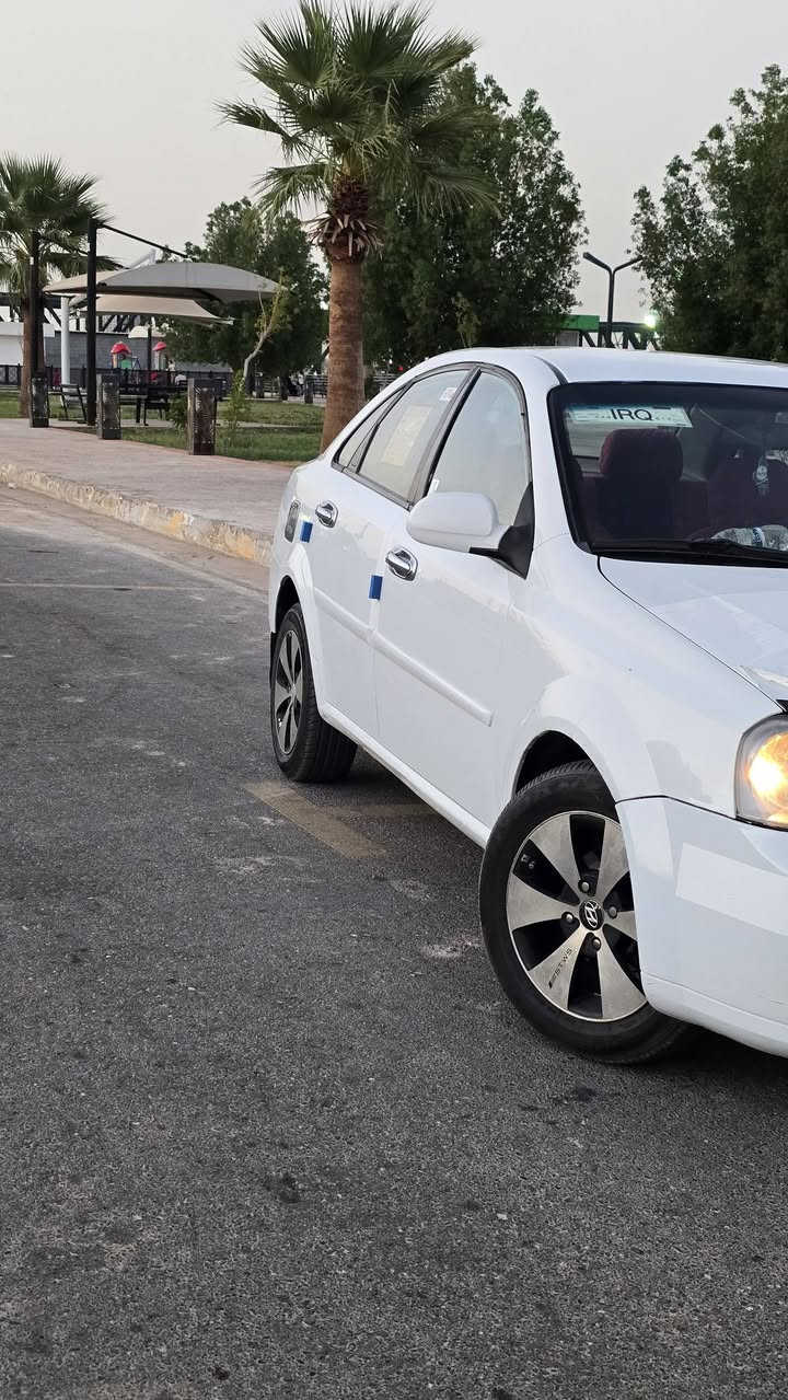 اوبترا ٢٠١١ لون ابيض رقم انبار باسمي تحويل ثاني يوم محرك ١٦٠٠ محرك و كير مكفولات تخم تاير كهربائيات جديدة منظومة تبريد جديدة سيارة جاهزه ما نقصها شي بس صدر امامي شمعات و دبلات خلفية بيها صبغ جاملغات الامامية بيهن صبغ شوية اقل من ٣ قطع لغود و شواصي مكفولات
مكانها فلوجه     السعر ٦٨ ورقه وبيه مجال اشويه 

***********  
 بل عافيه عل ياخذها سياره حلوه بيه منضومه زنون
اوبترا ٢٠١١ لون ابيض رقم انبار باسمي تحويل ثاني يوم محرك ١٦٠٠ محرك و كير مكفولات تخم تاير كهربائيات جديدة منظومة تبريد جديدة سيارة جاهزه ما نقصها شي بس صدر امامي شمعات و دبلات خلفية بيها صبغ جاملغات الامامية بيهن صبغ شوية اقل من ٣ قطع لغود و شواصي مكفولات
