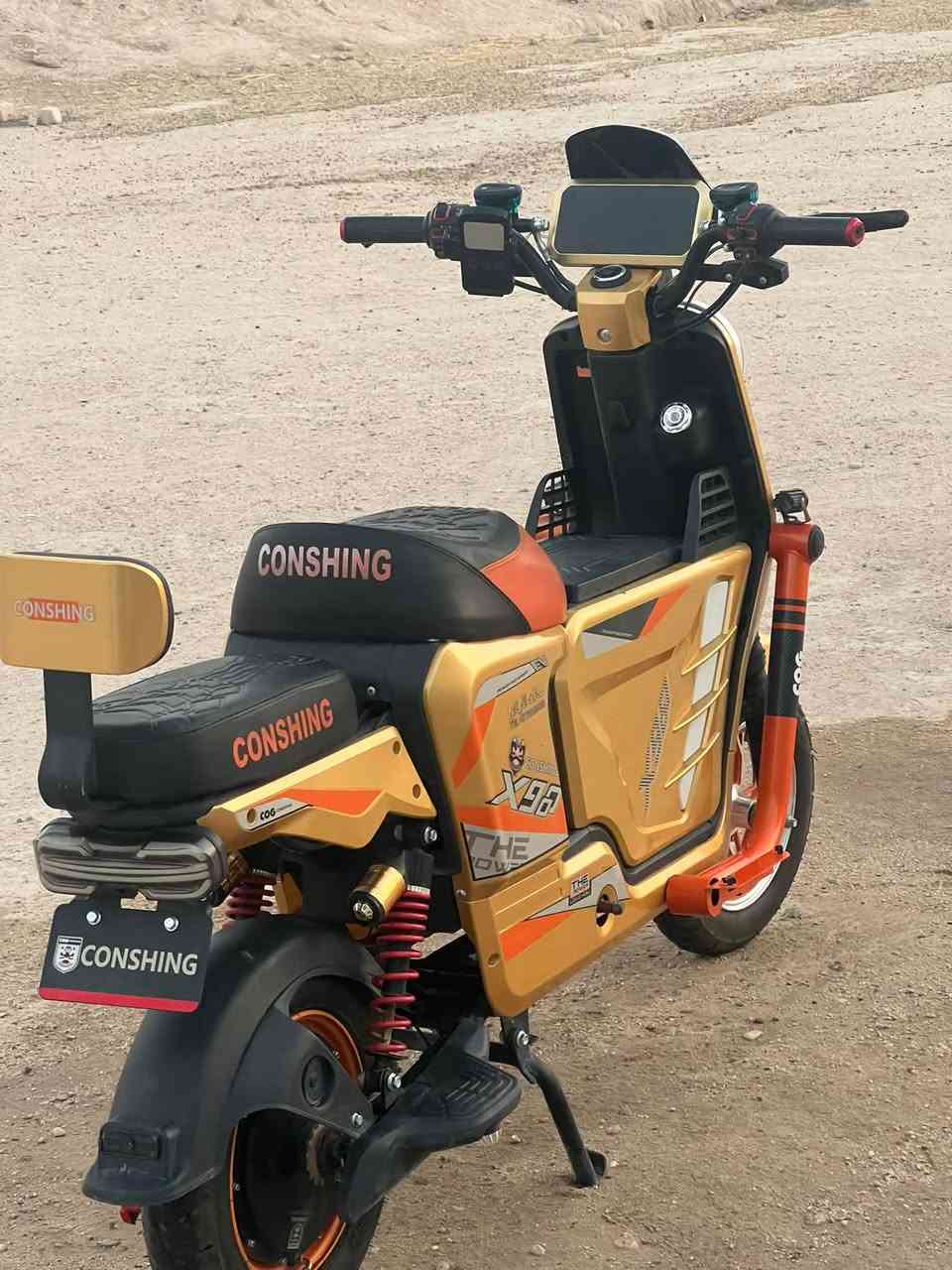 دراجه شحن البيع x900
 ملف 2000
33 أمبير 
نضافه 100/100
باتريات جدد
السعر 525
افحص واخذ 
***********
