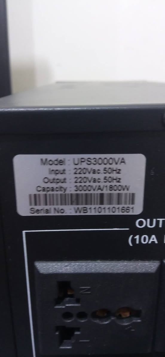 من رخصة الادمن.
السلام عليكم. 

شباب شاشة. 

ASOS 

120HZ 

FHD 

Fast IPS 

27ing

كامل ملحقات ما مستخدمه بس 6 شهور. كورتونها موجود. سعره 170 بيها مجال اذا شراي اداريك. 

UPS  اوفلاين من WP 

3000va

قدرته 10A 

بي 4 منافذ يعني سويجات. 

كورتوناته موجوده و جديد هم ممستعمل سعر 125الف بي مجال بسيط. 

تواصل وياي واتس رجاً ***********

عندي توصيل لكافة المحافضات. و اذا تاخذهن كلهن ايبعلك ياهن بسعر زين.
