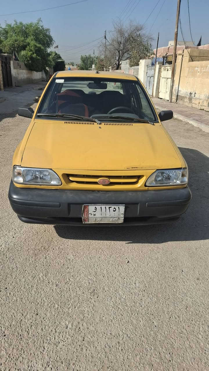 سايبا 2015 باسمي شرط التحويل عارضها 25$  وبيها مجال
مكينة مكفولة لاتنقيص ولا تبخير
كهربائيات فول كلها شغالة
غرفتها كلش نظيفة
مصفرة هيئة وغرامات
بيها كير مال كية برايد راقي 
مبدل باب خلف السائق وجاملغ. واحد من شواصي بي شوية فطر وبيها خياسات بالدوسات ويتعمرن
وربي سيارة نظيفة وحلوة مال عيشة 

مكاني بغداد قرب بسماية ***********
