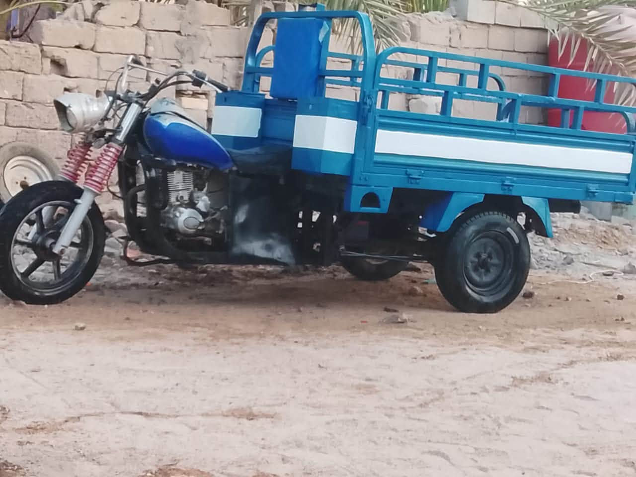 سلام عليكم ستوته للبيع اوراق 61 نضيفه  بدي نضيف مابي اي خياس ولا الشاصي  محرك حلو تايرات جدد كهربائيات شغاله  مكاني بصره ابو صخير للتواصل ***********
