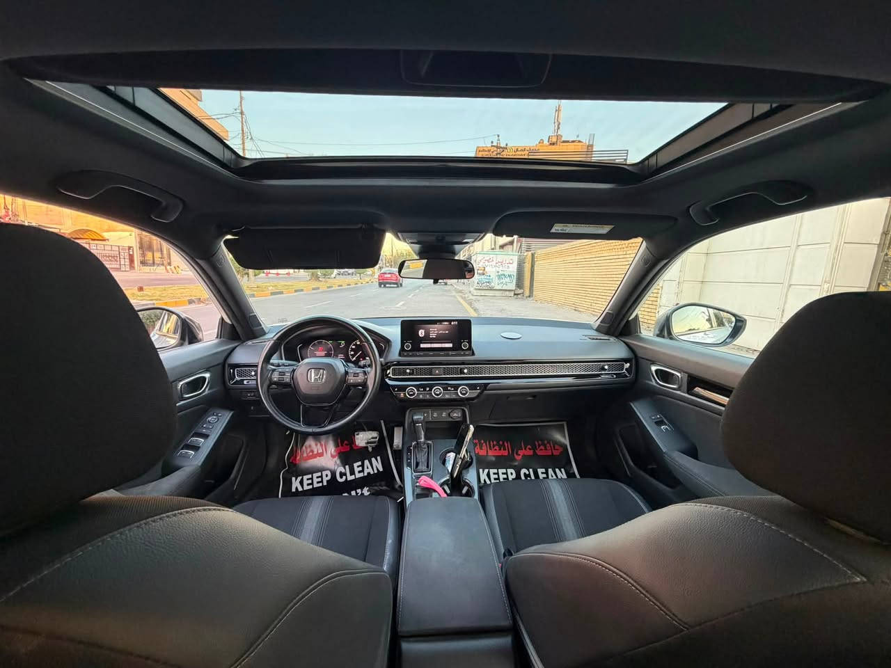 السلام عليكم Honda سيفك hybrid sport 2025

       حجم المحرك : 2000 sport هايبرد

ضرر السياره : حافت البنيد بارد فقط و حافت الباب بارد
        
حالة اليرباك : سليمه بدون ايرباك
المسافه المقطوعه : 33 ميل

#مواصفات
• مكينه 2000
• شاشة 
•فتحه
• كاميرا خلفية 3 انظمة
• رادار امامي
• مانع تصادم
• محدد مسار 
• تصحيح مسار
• شفتات بالستيرن
• مثبت سرعة
• مانع انزلاق
• دخول ذكي 
• إنارة ترحيبية
• هاندبريك كهرباء
•لايت عدسات زينون
• نظام اوتو لايت Auto
• لايت العالي زنون 
• حساسات مطر 
• حساسات دخول الإنفاق
• حساسات ضغط هواء الإطارات
• أوامر صوتية
• 3 أنظمة قيادة (eco, ev, sport)
• بلوتوث
• مدخل USB + AUX 

السعر : 175$ وبيه مجال قليل

تفاصيل اكثر هذا رقمي ☎️ *********** تحياتي 
مكاني بغداد الزعفرانيه
