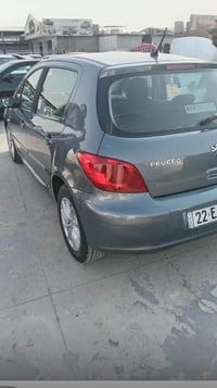 بيجو 307 موديل 2007 المواصفات معروفه والسونار مرفق في المنشور كير محرك...