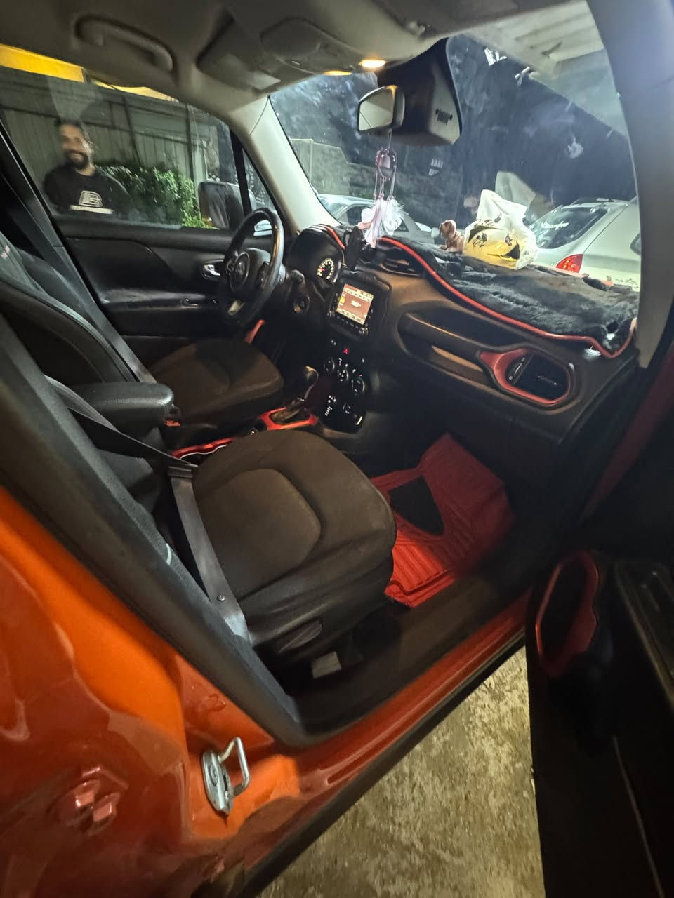 *اعلان بيع او مراوس 🚘*

*جيب رينجيد - Jeep Renegade*
*الموديل: 2016*
*الممشى: 80,000 كم فقط*

*المواصفات فول الفول:*
✅ فتحة سقف
✅ محرك 2400 مرغوب اقتصادي وقوي
✅ تبريد نظامين
✅ تشغيل بصمة + بصمة أبواب + بصمة جنطة
✅ تشغيل عن بعد
✅ شاشة كبيرة + كاميرا خلفية
✅ فور ويل - 4x4 Sport
✅ 4 انظمة قيادة
✅ 3 هوكات + عطلة
✅ تحكمات ستيرن + مثبت سرعة

*الرقم: بغداد باسمي تحويل ثاني يوم*
*السيارة جاهزة ما تحتاج اي شي*

*للاستفسار واتساب فقط: ************
