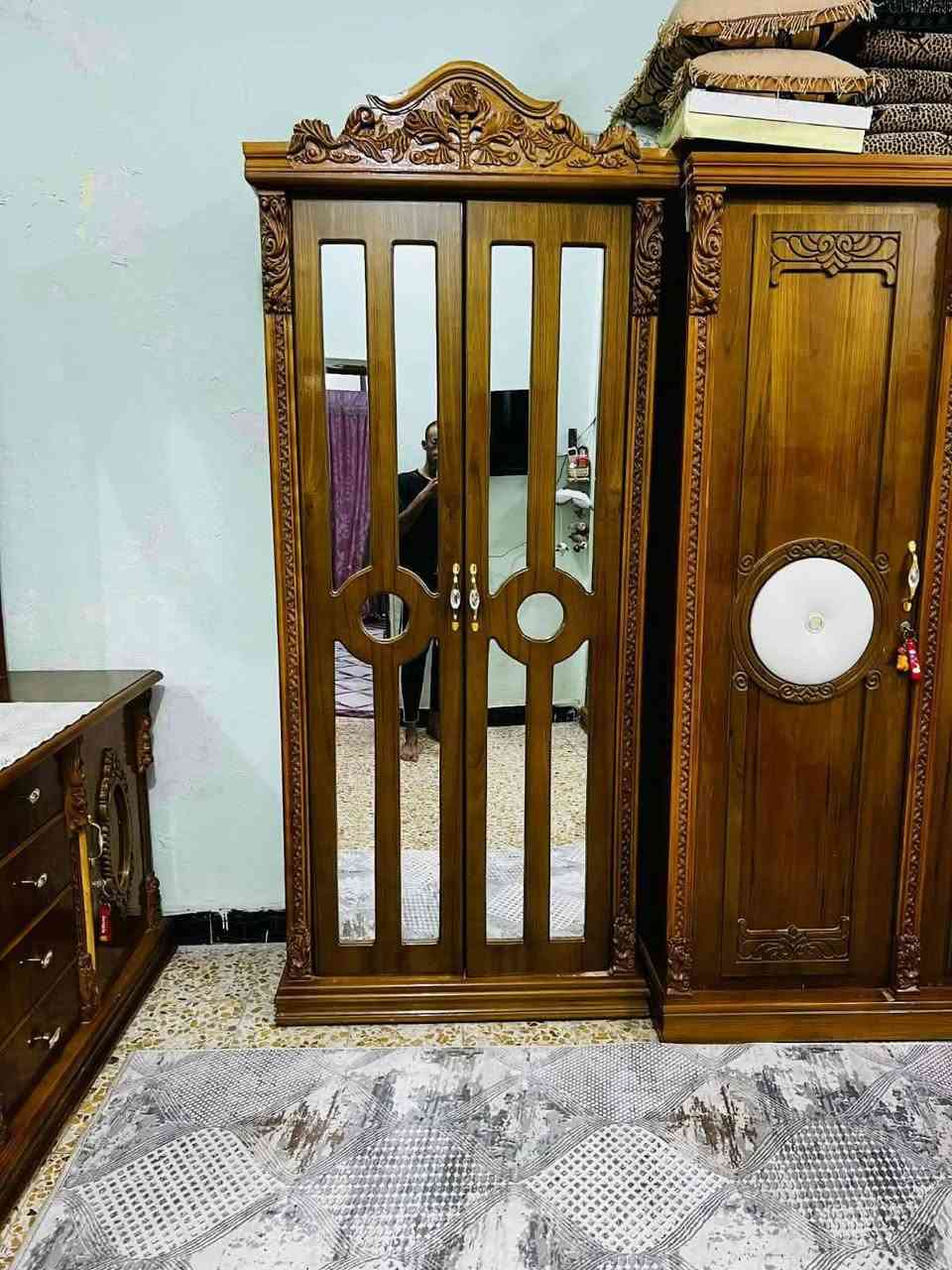 اسلام عليكم غرفه التجاره تسكام نظيفه جداً السعر مليون او 750بيه مجال بسيط المكان الشراكيه خلف مجمع بواب المثنى الاتصال على الرقم *********** السماوا, المثنى
