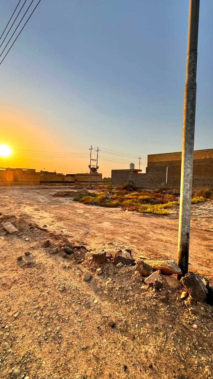 قطعة ارض زراعي سند 25 اسهم حي المهندسين  مساحتة 230
10*23

خدمات ماء كهرباء شارعه 7 متر مكانه الفرع الي ورى الغسل بنهايته سعره 22
***********
