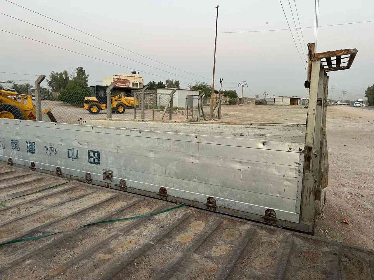 هينو • ٥ونص • فرشة حديد
