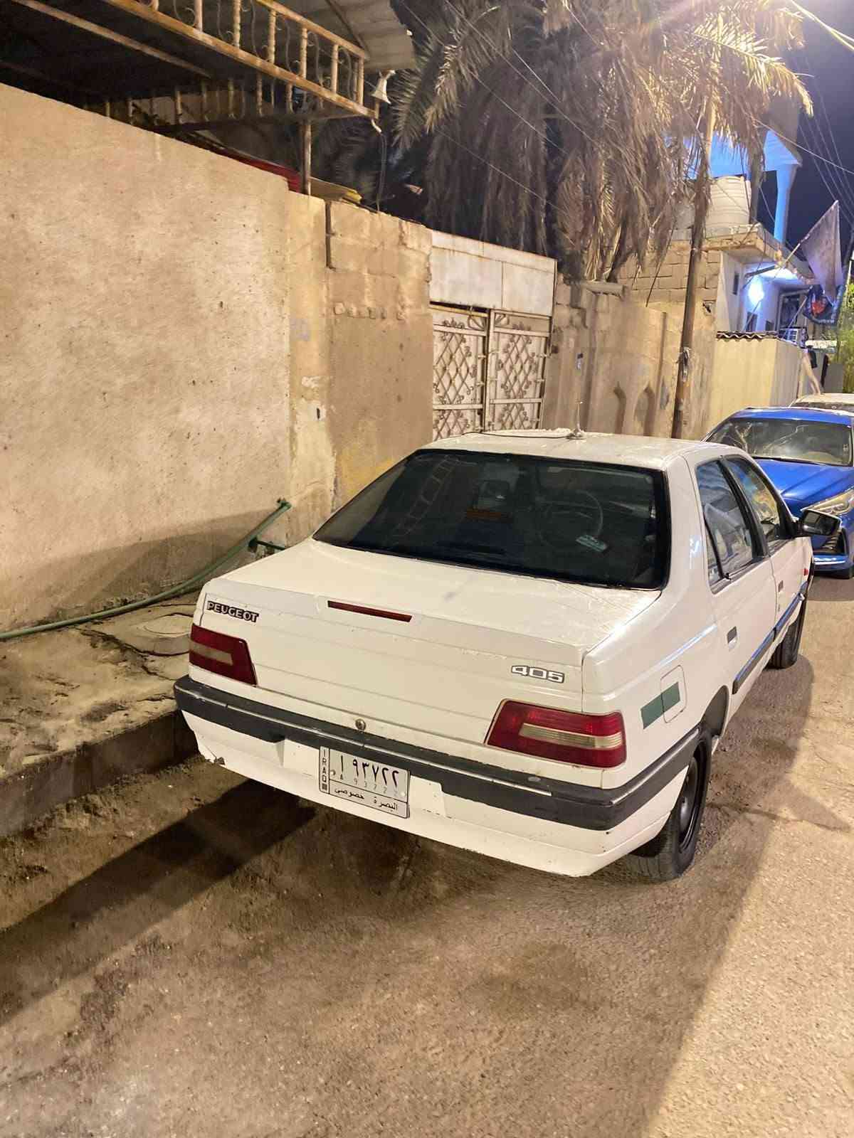 سلام عليكم بيجو 405 سياره جاهزه مكينه كير حداديه جاهزات تبريد ثلج البدي شوف العين مكفول من ضربه أو تبديل البدي نضيف حلو مابي خياسات هواي راعيها موجود سنويه بيها بعد 3 اشهر يلا تنتهي غرامات مصفره جاهزه سعر 35 مجال كلش بسيط الستفسار عله هاذ رقم *********** متوفر فقط واتساب
