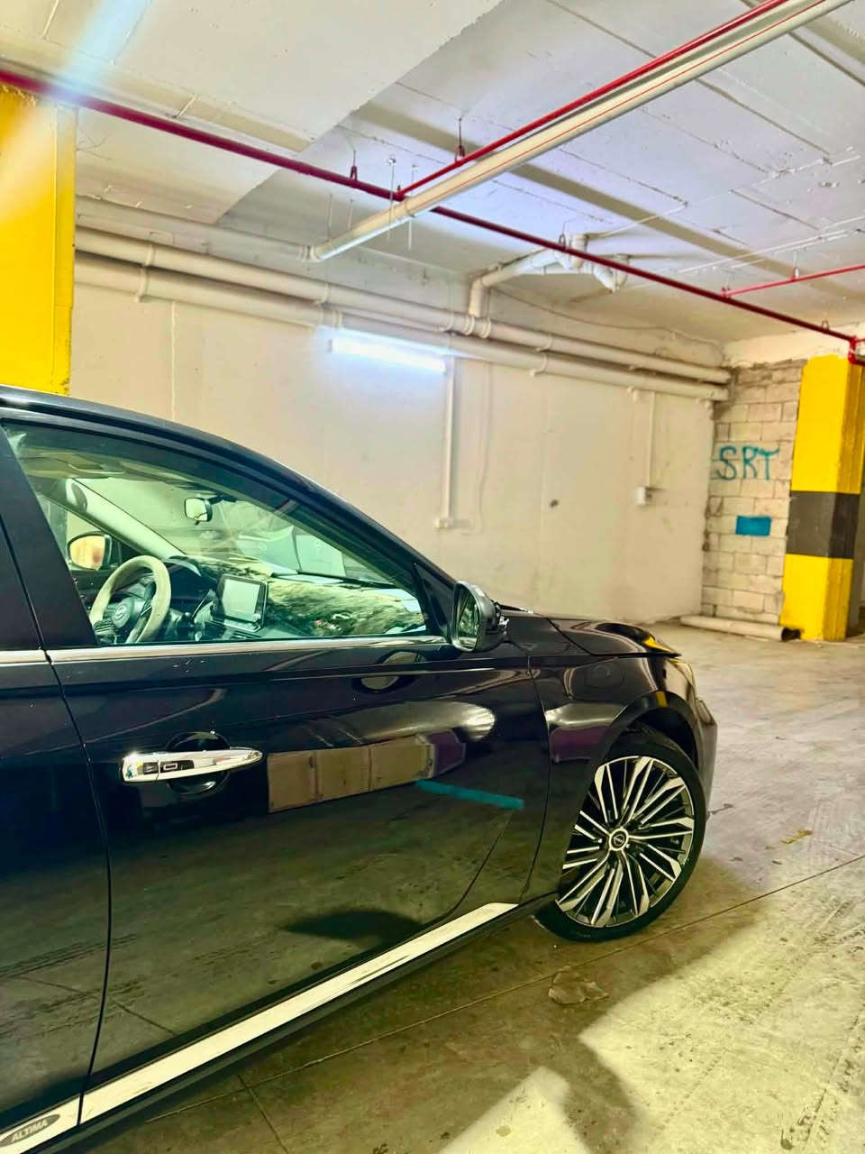نيسان الأتيمة
موديل ٢٠٢٤

٢قطعتين سبغ

محرك ومكينه ضمان

مواصفات السيارهsV

السعر ١٣٣$

وبيه مجال

رقم موبايل ***********
رقم موبايل ***********
